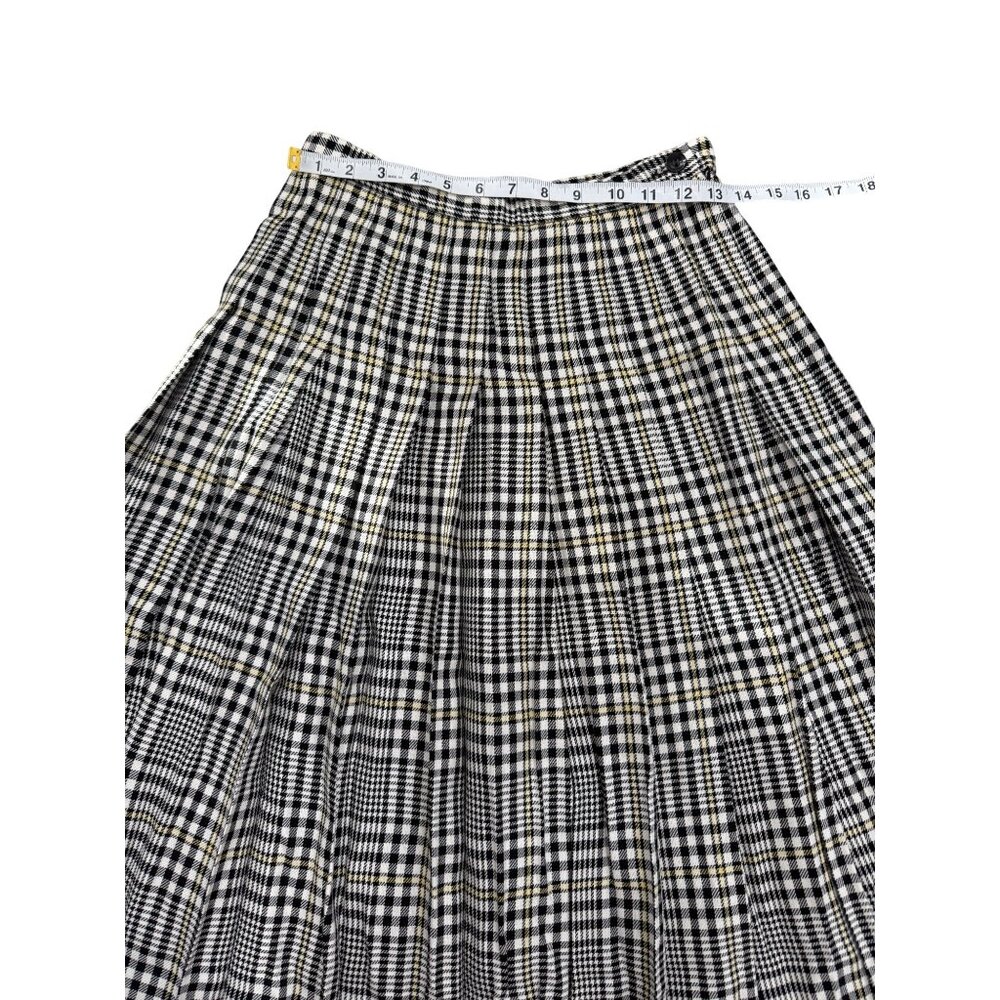 Pendleton Macduff Tartan Set of 2 Skirts Plaid Red Wool & White Black Size 8 - Picture 10 of 13